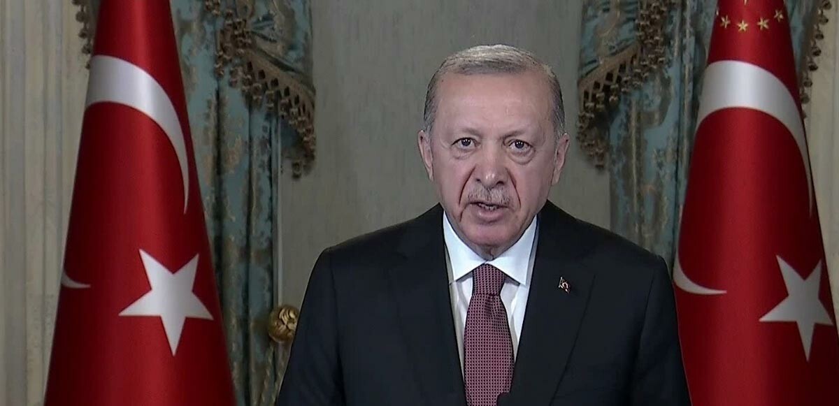 Cumhurbaşkanı Erdoğan&#039;dan &#039;etiket&#039; mesajı: Milletin aşına göz diken vicdansızlara acımayacağız