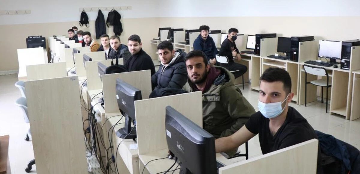 Kalıpçılık mezunu gençler işsiz kalmıyor