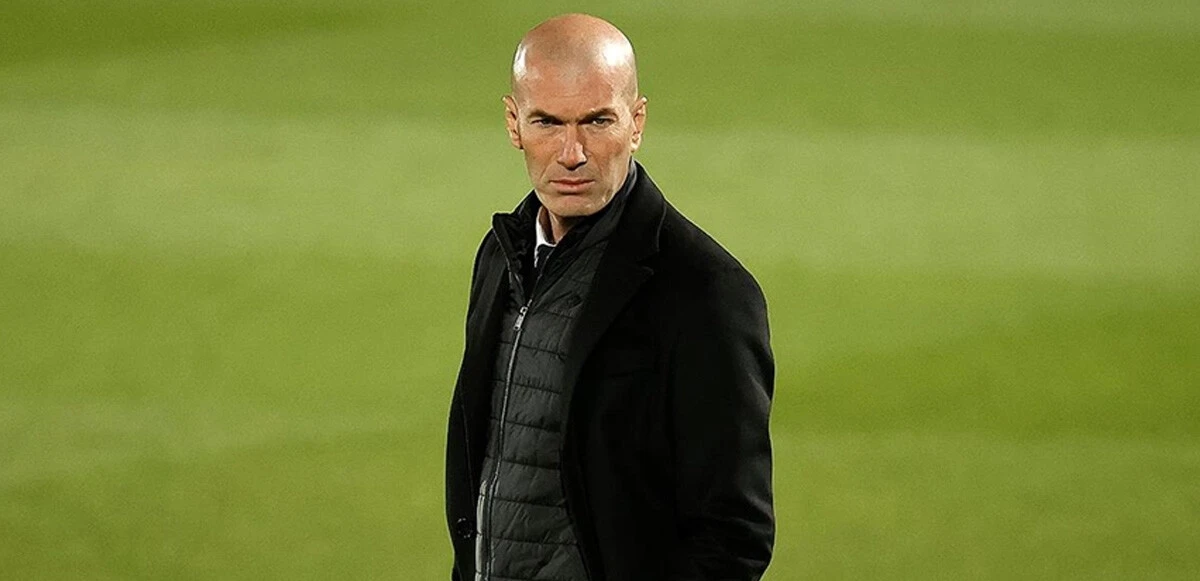 Zidane'ın kardeşi, aşırı sağcı Zemmour'u halı sahadan kovdu