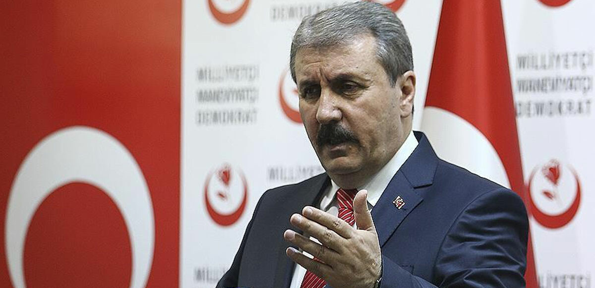 Mustafa Destici&#039;den cumhurbaşkanı adayı açıklaması: En çok Kılıçdaroğlu hak ediyor