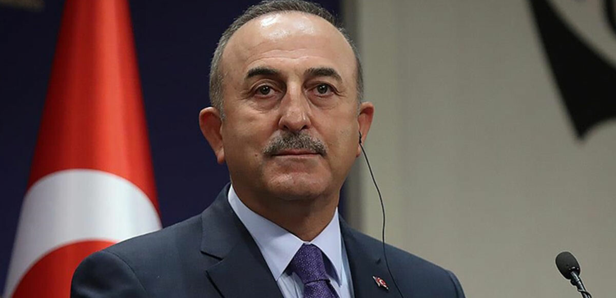 Bakan Çavuşoğlu: Rusya&#039;nın Suriye&#039;ye giden uçaklarına hava sahasını kapattık