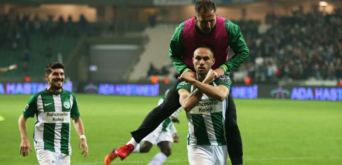 Giresunspor ligde kalmayı garantiledi! Maç sonucu: Giresunspor 2-0 Adana Demirspor