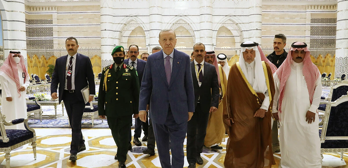 İngiliz basını Riyad ziyaretini analiz etti! Türkiye’ye yatırım geliyor