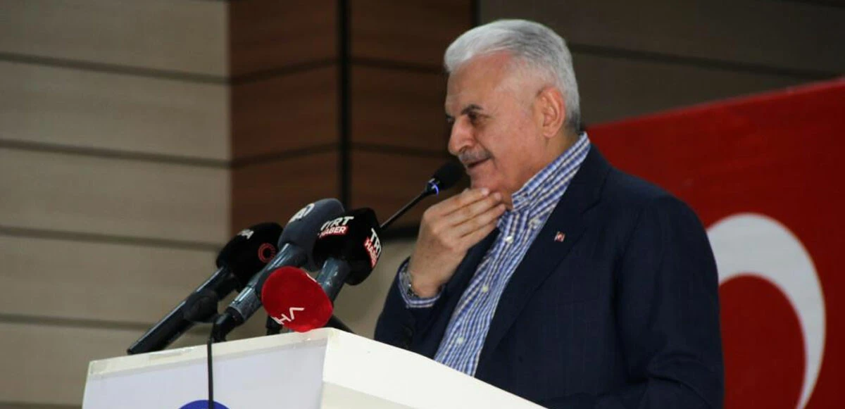 Binali Yıldırım’ın 'aksakallı' anısı güldürdü