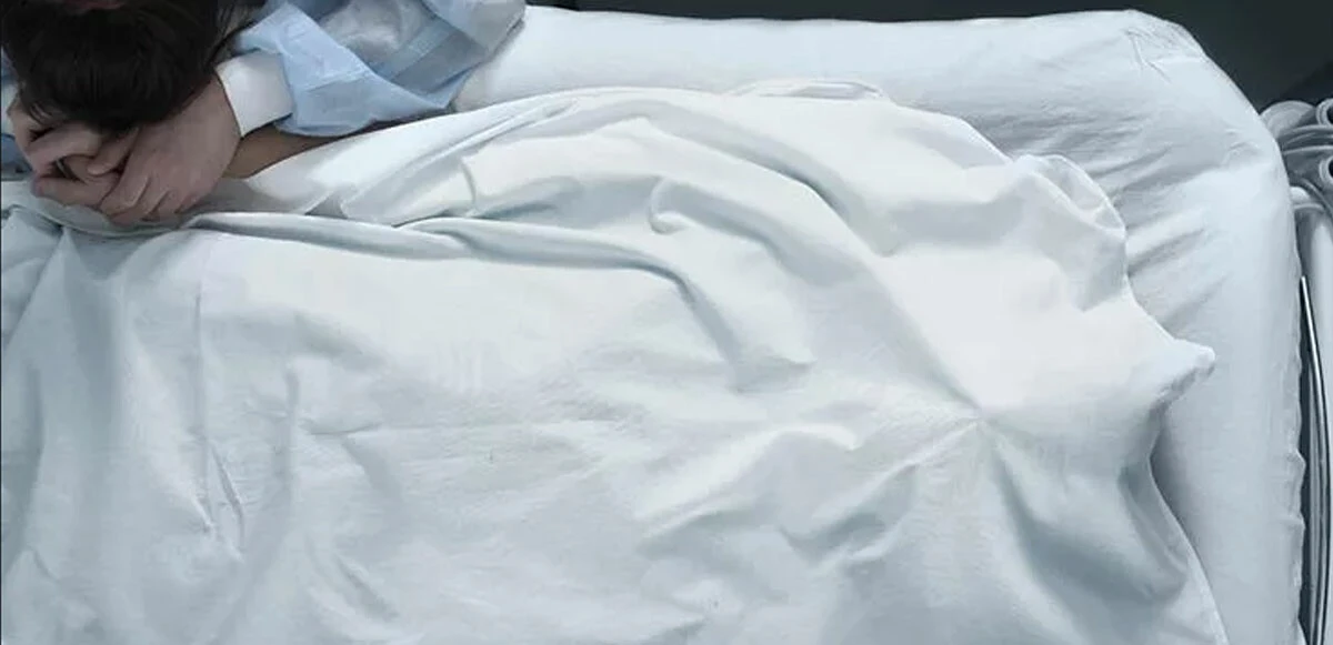 Ölen annesini günlerce tuvalette sakladı! Görevli gerçeği ortaya çıkardı