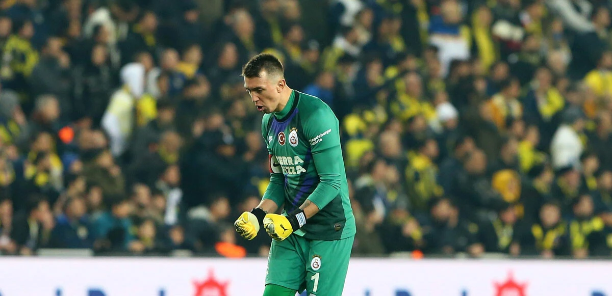 Galatasaraylı Muslera en özel anısını açıkladı: Kadıköy'ü unutamam!