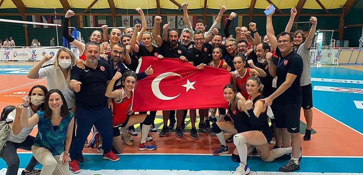 İşitme Engelliler Kadın Voleybol Milli Takımı olimpiyat şampiyonu oldu