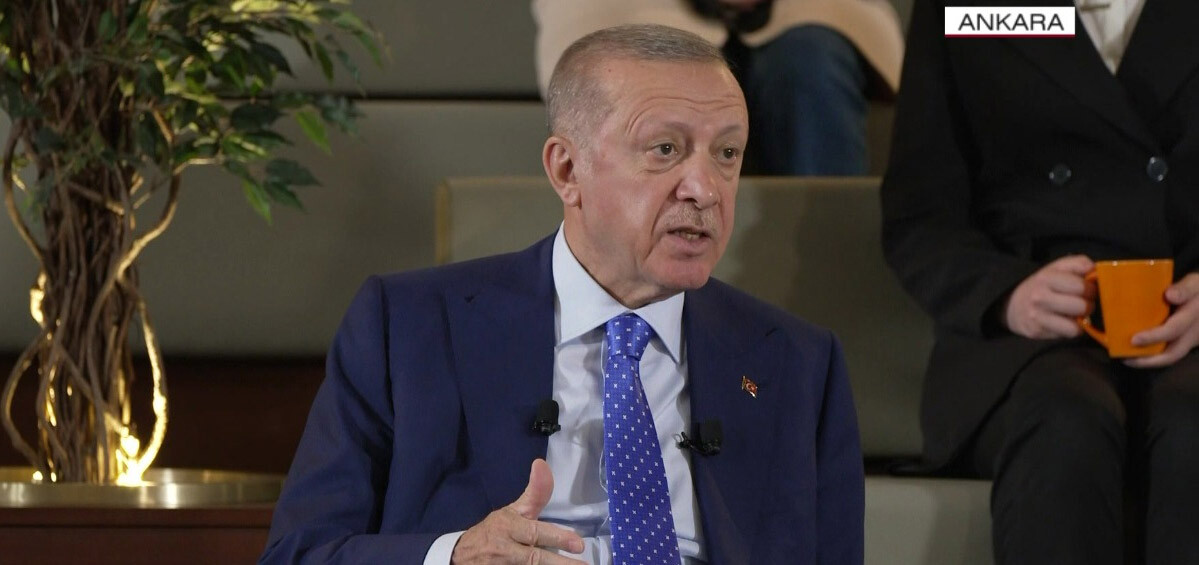 Erdoğan&#039;dan BAE ve Suudi Arabistan&#039;la normalleşme mesajı: Aile içi patırtı gürültü yaşadık