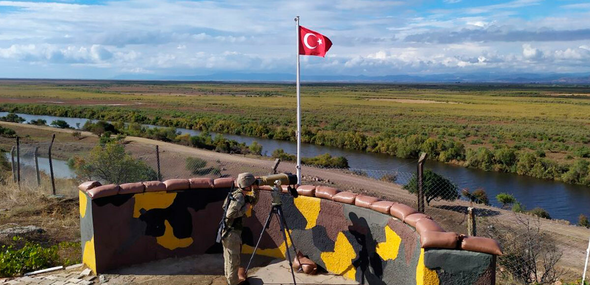 Son dakika! Hudutlarda mücadele sürüyor: Yunanistan’a geçmeye çalışan 14’ü FETÖ&#039;cü 21 kişi yakalandı