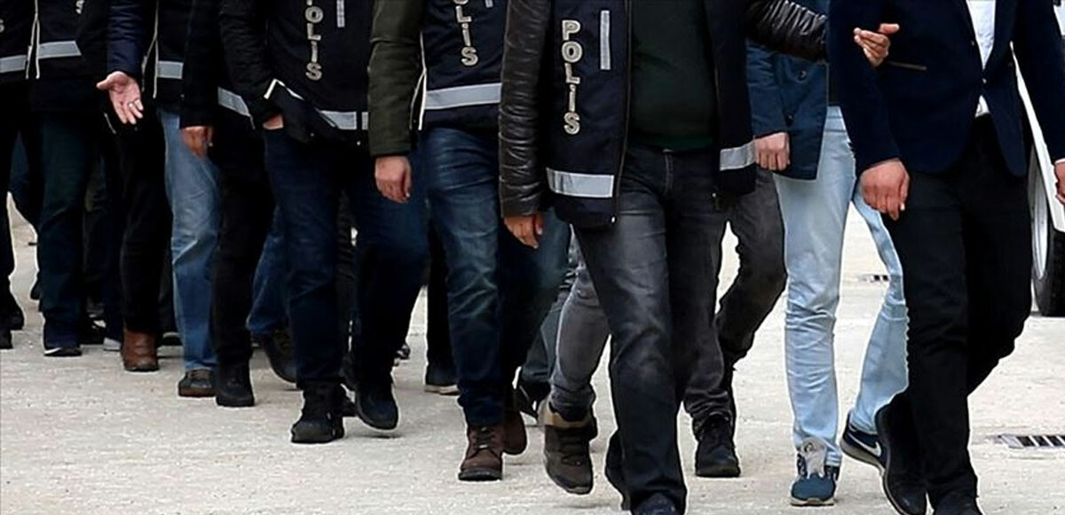 Ankara ve İstanbul merkezli FETÖ&#039;ye eş zamanlı operasyon! Çok sayıda gözaltı kararı