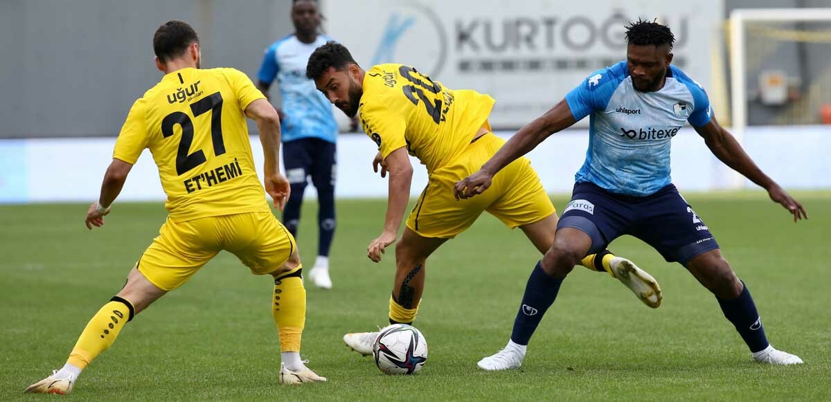 Spor Toto 1. Lig&#039;de finalin adı belli oldu: İstanbulspor-Bandırmaspor