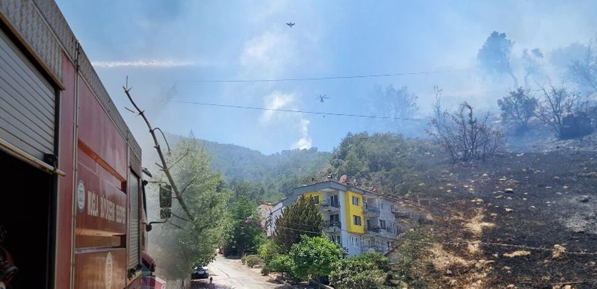 Muğla’da 3 farklı noktada orman yangını: Ekipler seferber oldu! Alevler kontrol altına alındı