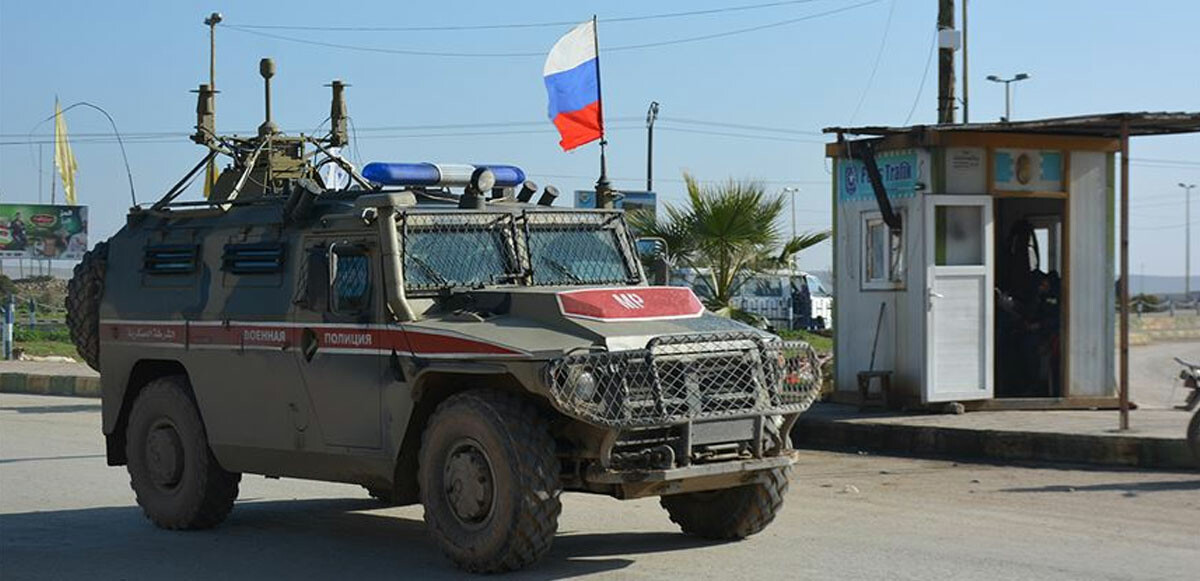 Konvoyda, 2 tank, radar sistemi, Doçka tipi uçaksavar ve 8 personel taşıyıcı zırhlı araç yer aldı.