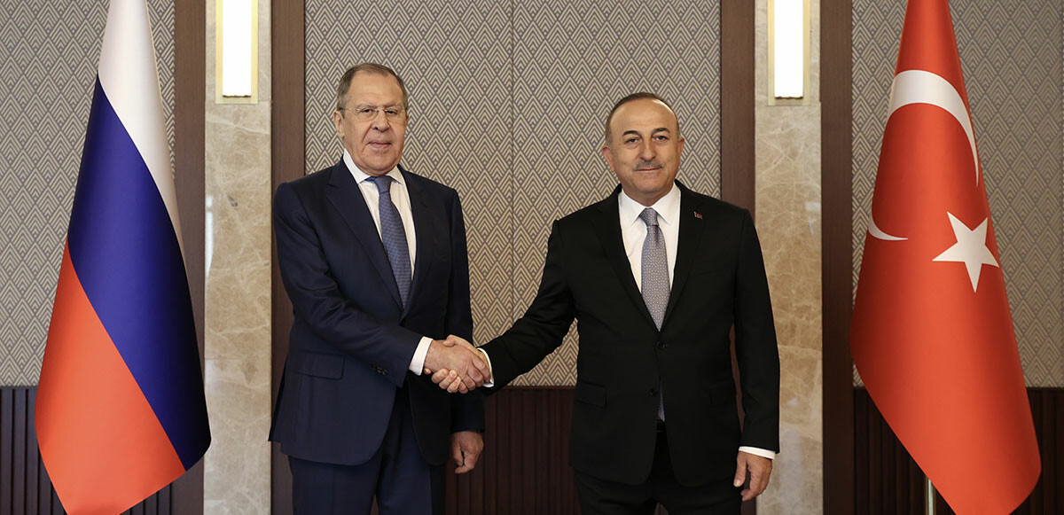 Çavuşoğlu-Lavrov görüşmesinde kritik mesaj: Tahıl koridorunu uygulanabilir görüyoruz