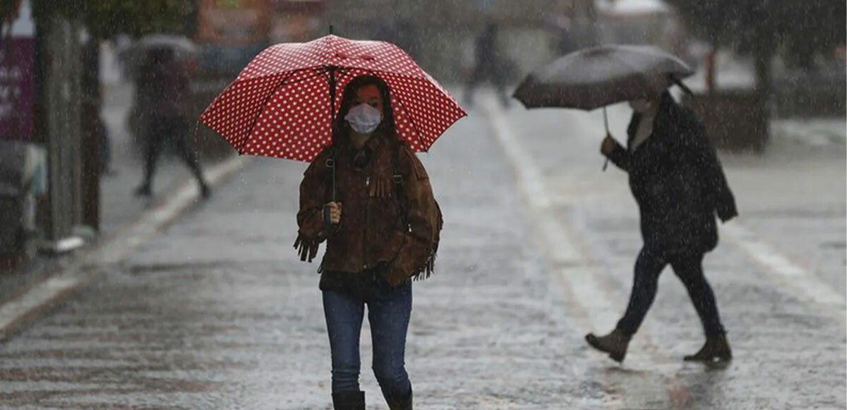 Yağmurlar dinmeyecek! Meteoroloji il il uyardı: Şimdiye kadar gördüklerinizi unutun, çok daha kuvvetli geliyor