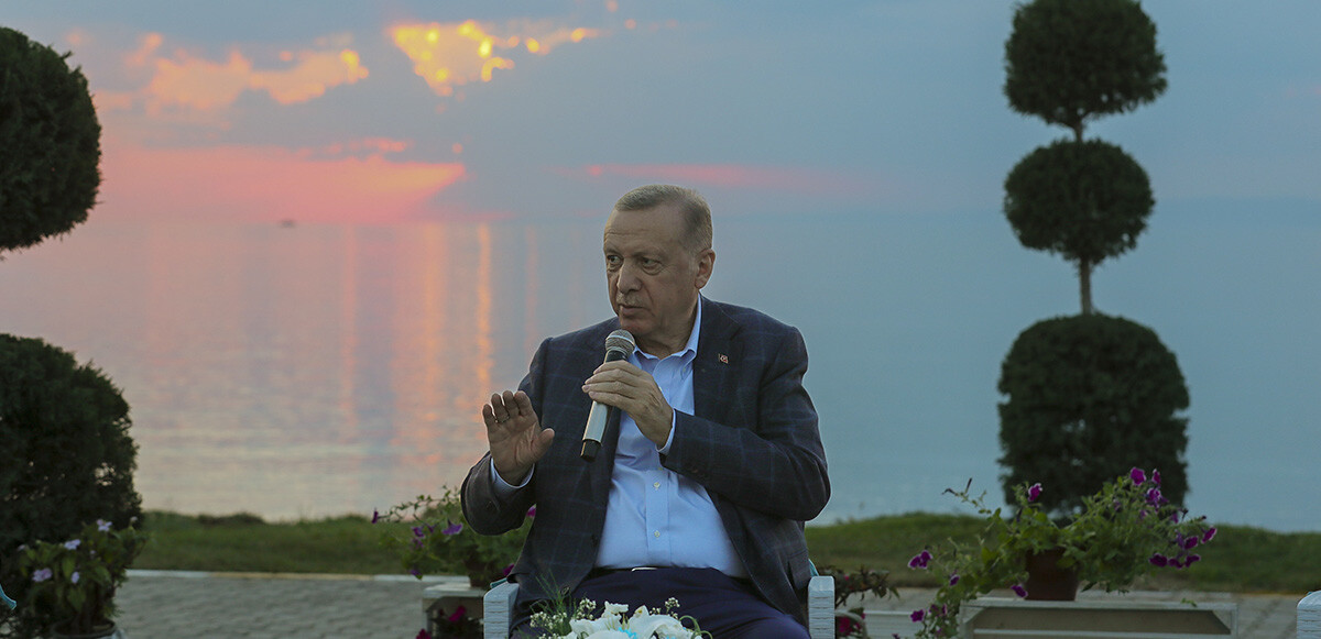 Son dakika! Cumhurbaşkanı Erdoğan 6&#039;lı masa üzerinden muhalefete yüklendi: Ne yapacaklarını şaşırmış durumdalar