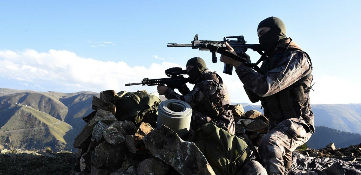 Son dakika! PKK&#039;ya ininde baskın: 6 terörist etkisiz hale getirildi