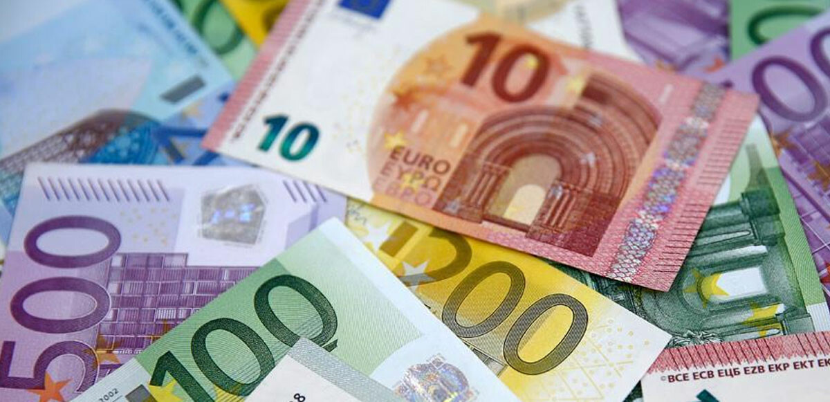 Euro, doların ardından dünyanın en fazla kullanılan ikinci rezerv para birimi konumunda bulunuyor.