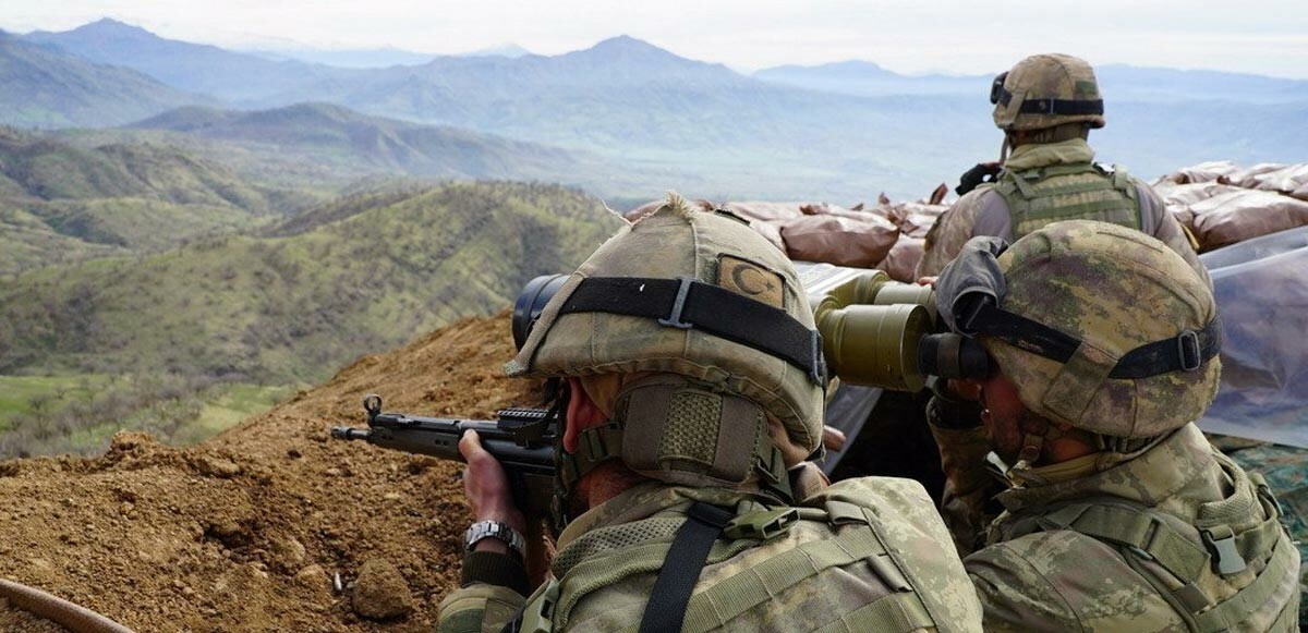 PKK&#039;ya ağır darbe: Saldırı hazırlığındaki 4 terörist öldürüldü