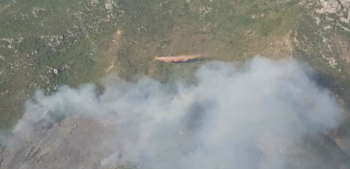 İzmir’deki orman yangını 15 saat sonra kontrol altına alındı
