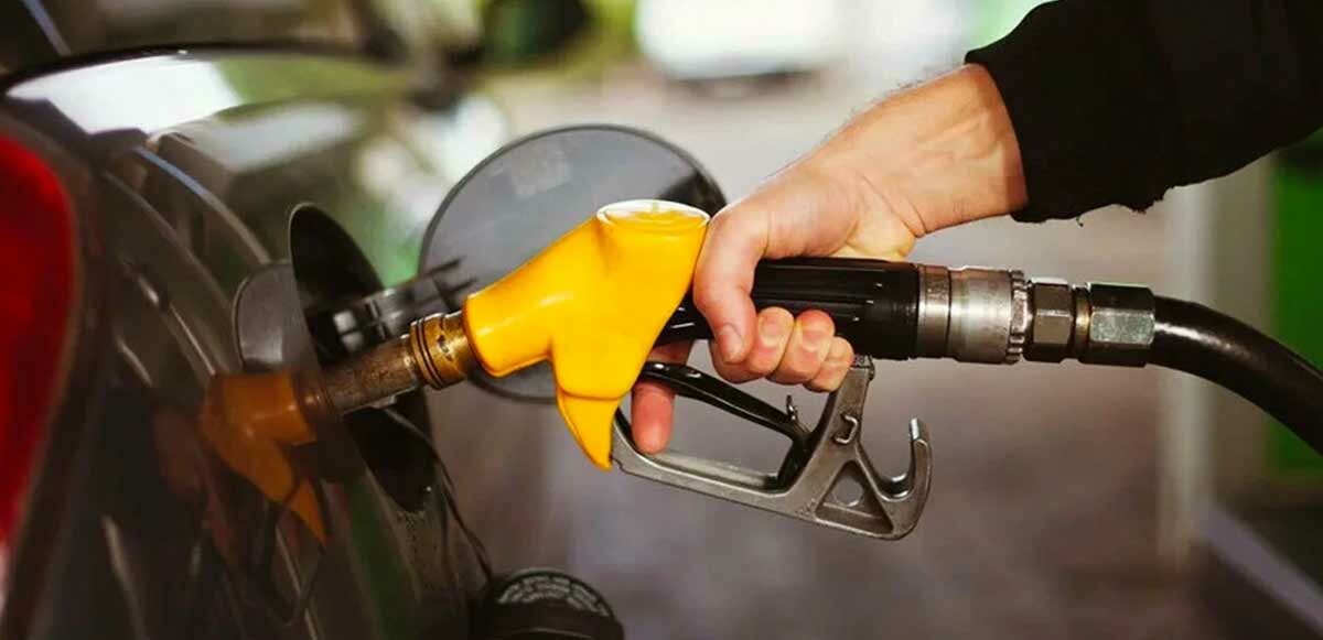 Benzinden sonra sıra motorinde: Brent petrol sabitleşti, pompa fiyatlarında indirim bekleniyor
