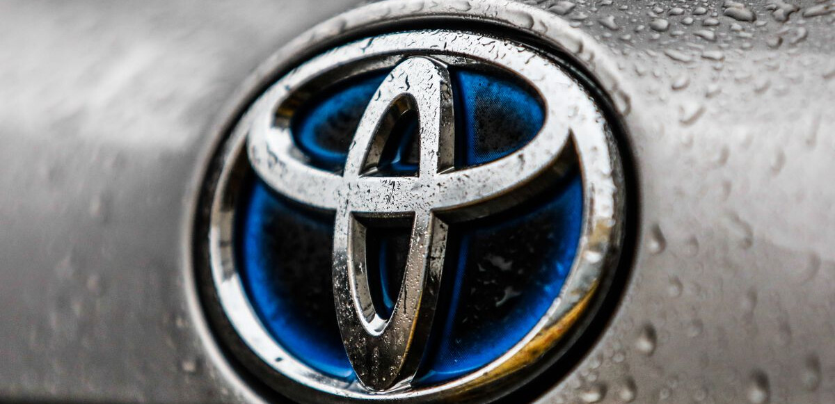 Toyota, 2 binin üstünde elektrikli aracını geri çağırdı: İşte sebebi