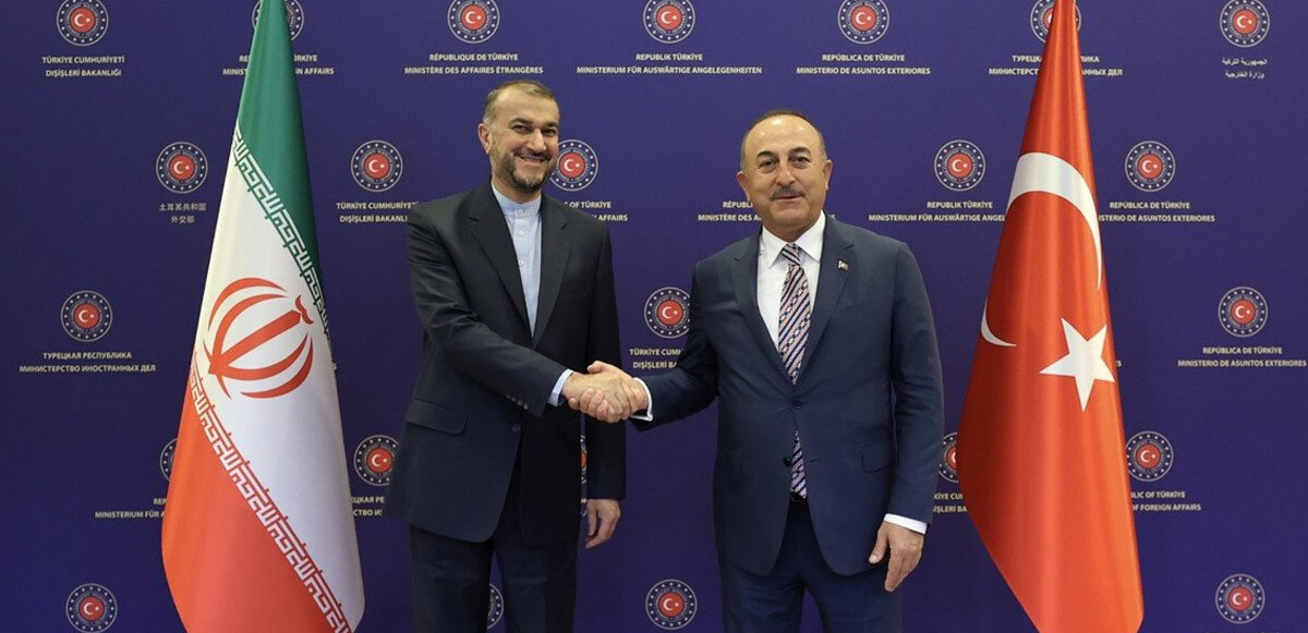Son dakika: Mevlüt Çavuşoğlu, İran Dışişleri Bakanı ile görüştü