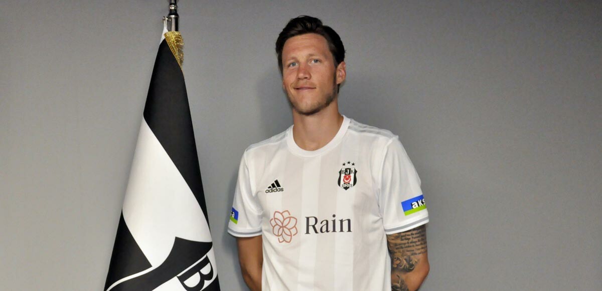 Weghorst resmen Beşiktaş&#039;ta! Maliyeti ve forma numarası belli oldu