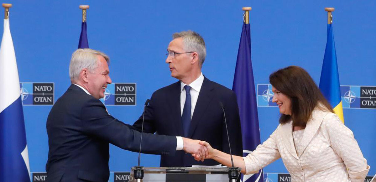 NATO Genel Sekreteri Stoltenberg açıkladı: Finlandiya ve İsveç davetli statüsünde katılacak