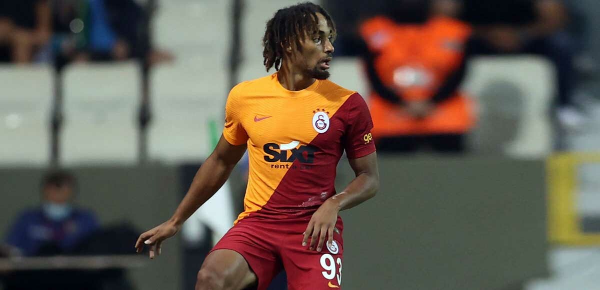 Galatasaray&#039;a Sacha Boey piyangosu