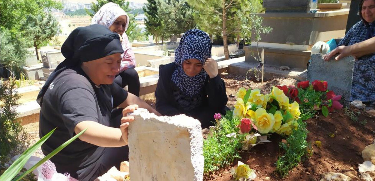 Pompalı tüfekle intiharda ‘cinayet’ şüphesi: Bir metrelik silahla insan nasıl kendini vurur?