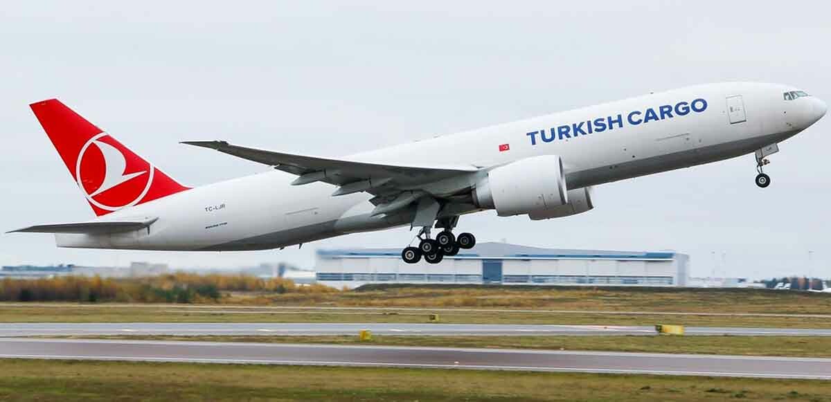 Turkish Cargo&#039;da hedefe bir adım kaldı: Global hava kargo taşıyıcılığında dördüncülüğe yükseldi