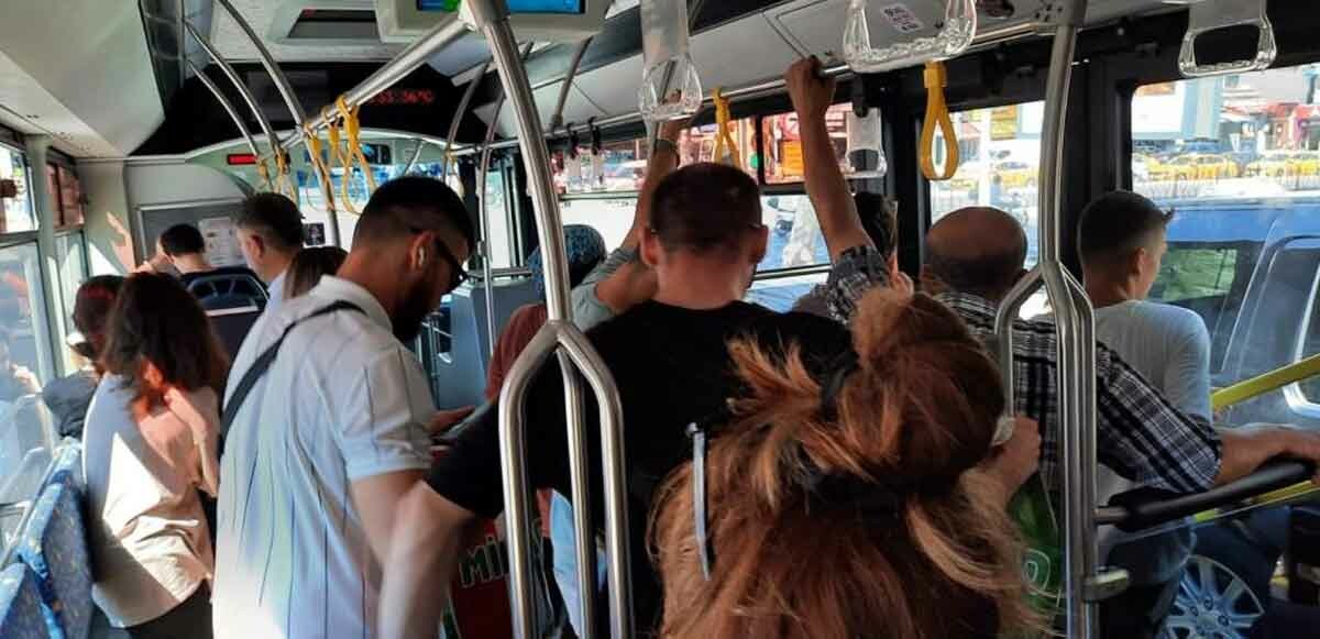 İyilik yaptı kötülük buldu: Yaşlı adama yer veren genç kadın neye uğradığını şaşırdı