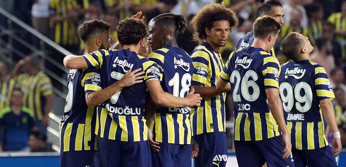 Fenerbahçe şov yaptı! Maç sonucu: Fenerbahçe 3-0 Slovacko
