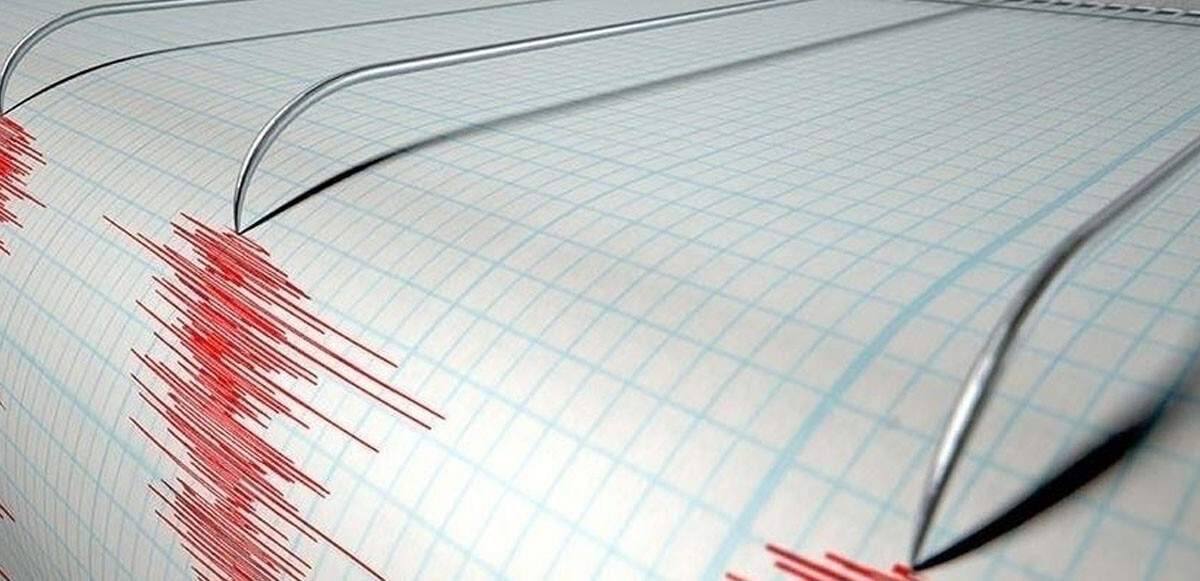 Son dakika! Akdeniz&#039;de korkutan deprem: Antalya 4,1 ile sallandı (Son depremler)