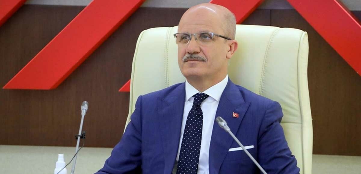 YÖK Başkanı Özvar&#039;dan vakıf üniversitelerine &#039;ücret indirimi&#039; çağrısı