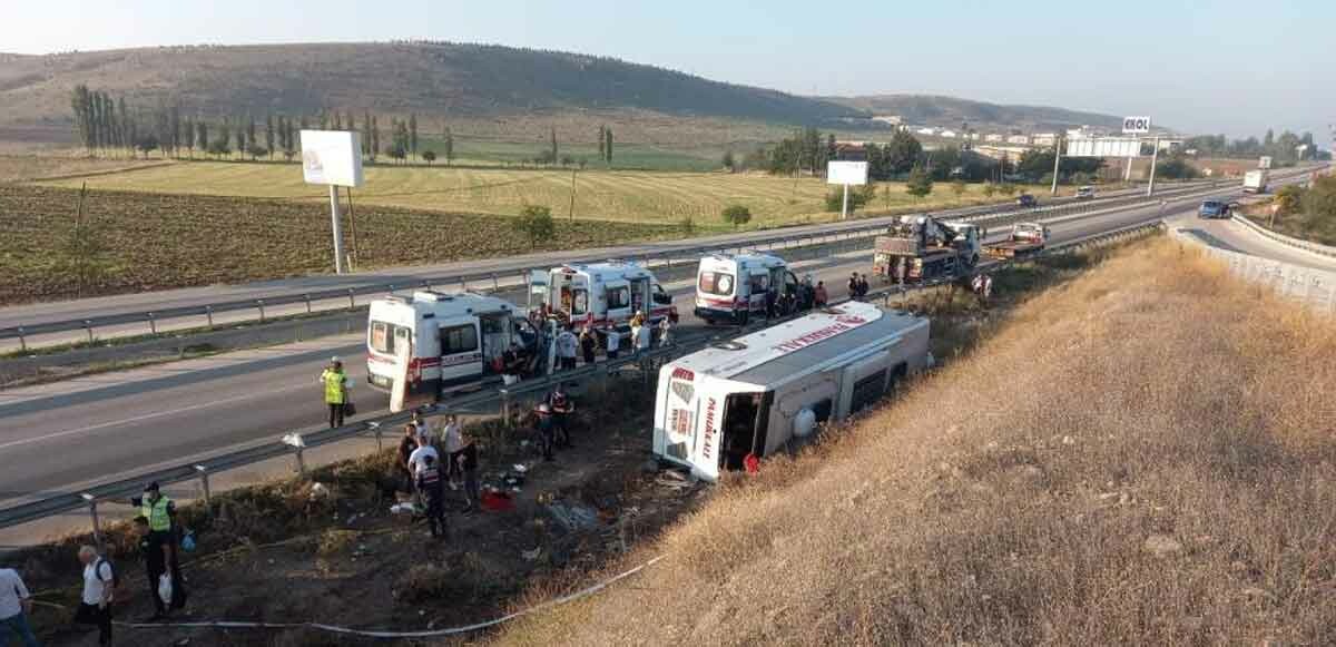 Asker adaylarını taşıyan otobüs kazasından acı haber geldi: 2 ölü, 37 yaralı