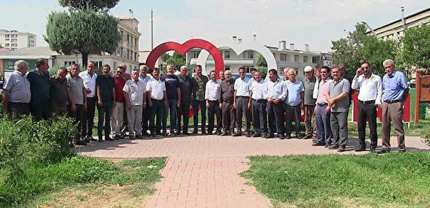 Kahramanmaraş&#039;ta muhtarlardan &#039;Mahir Ünal&#039;a protesto&#039; iddiasına yalanlama