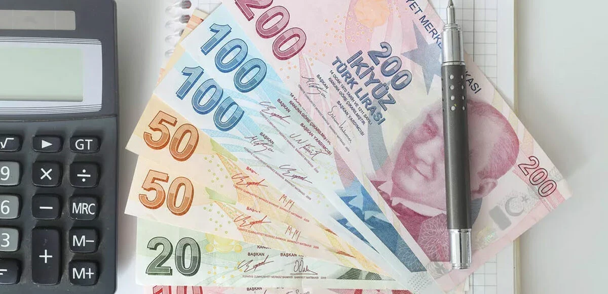 Yarış iyice kızıştı, promosyon 10 bin lirayı gördü: Emekli bankasını nasıl seçecek?