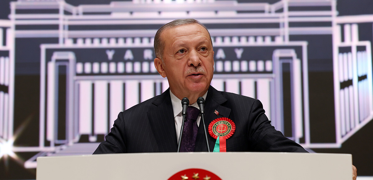 Cumhurbaşkanı Erdoğan&#039;dan yargı üzerindekii oyunlara sert tepki: Bu rezilliğe asla izin vermeyeceğiz