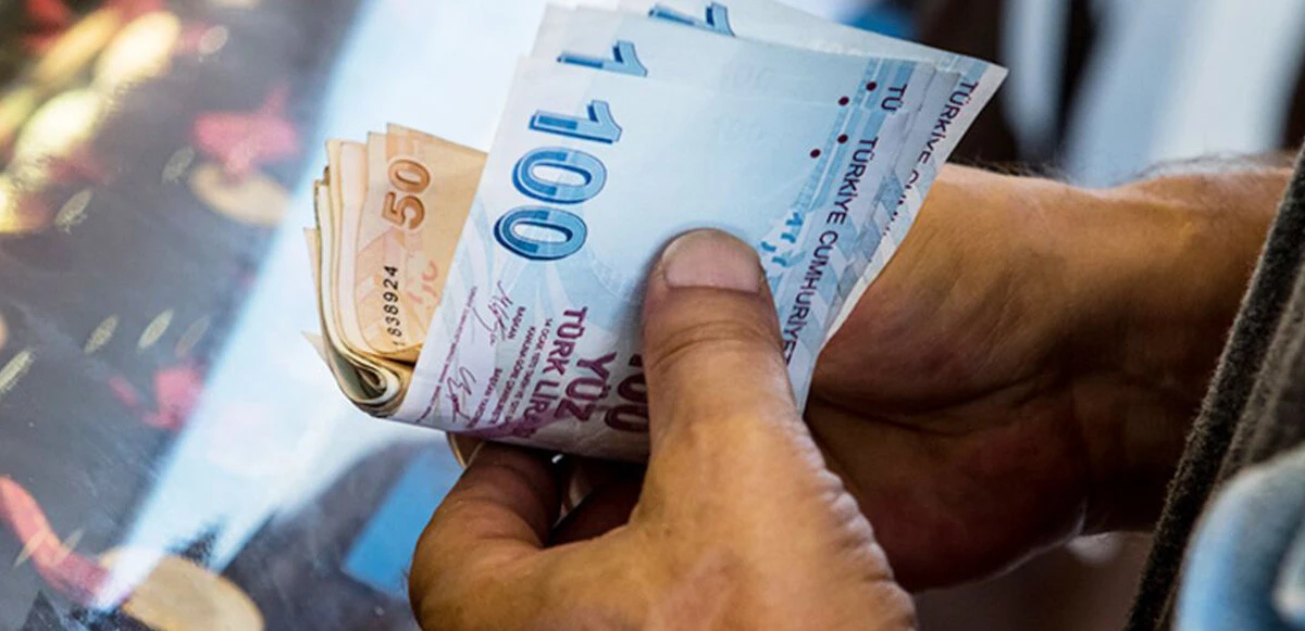 Ruslardan Türk Lirası kararı! Putin’in döviz hamlesi sonrası bankalar harekete geçti