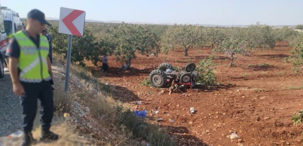 Traktör tarlaya uçtu: Ölü ve yaralılar var