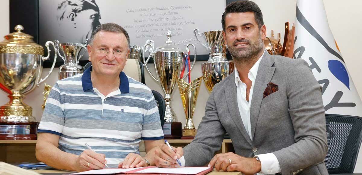 Volkan Demirel resmen Hatayspor’da