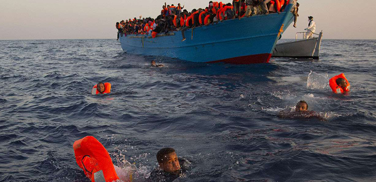 Suriye açıklarında göçmen teknesi battı: 15 ölü