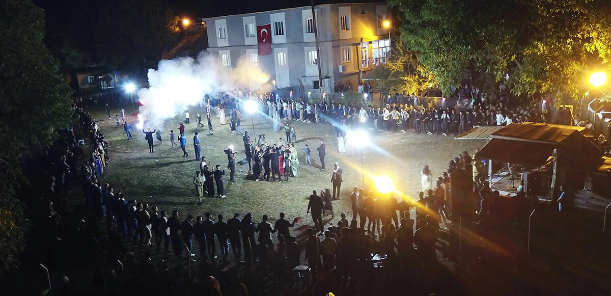 Şırnak’ta Jirki aşiretinin düğününe 5 bin kişi katıldı! 2 gün 2 gece süren düğünde 950 kilo et tükendi