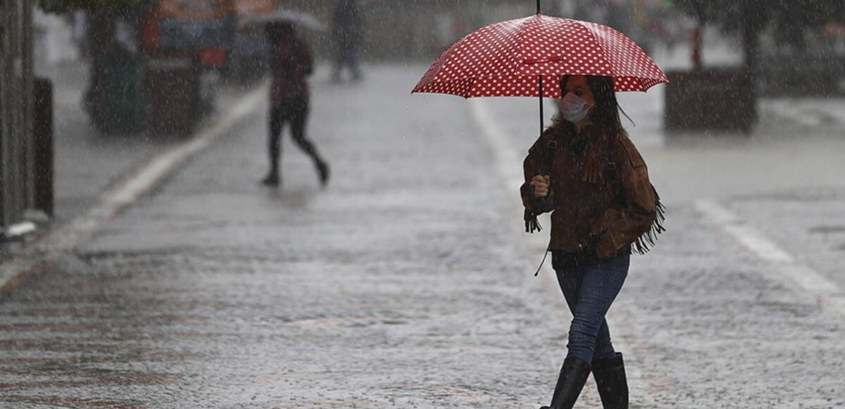 Son dakika| İstanbullular dikkat! Meteoroloji saat vererek uyardı: Gök gürültülü sağanak geliyor (27 Eylül hava durumu)