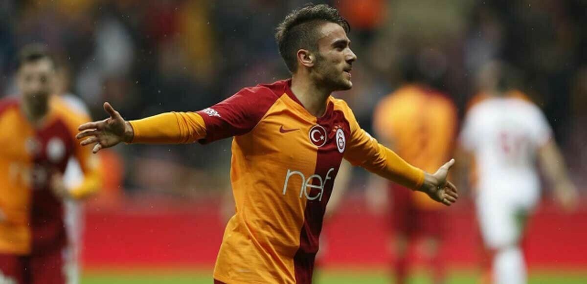 Yunus Akgün&#039;ün menajerinden açıklama: Galatasaray ile görüşeceğiz
