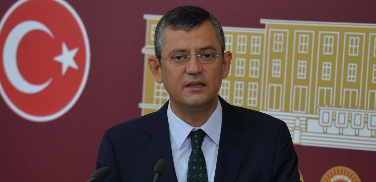 CHP başörtüsü için anayasa teklifine kapıları kapattı