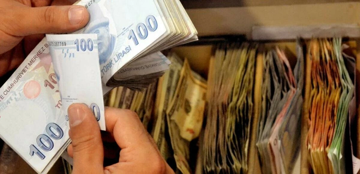 Faiz indirimi vatandaşa yansımadı! Bankacılık sektörü kârını 5'e katladı