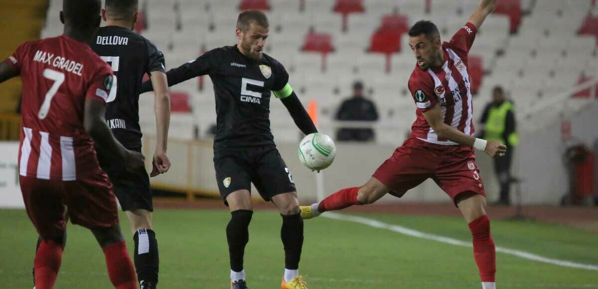 Yiğido salladı ama yıkamadı! Maç sonucu: Sivasspor 3-4 Ballkani